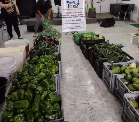 Entrega de verduras às famílias de Santa Maria, foto 2