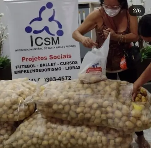Entrega de verduras às famílias de Santa Maria, foto 3
