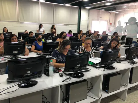 Curso de Informática Básica para mulheres, foto 9