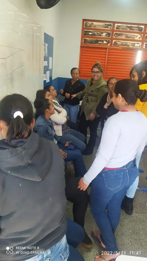 Aulas de beleza no CEM 416, 21 de maio, foto 11