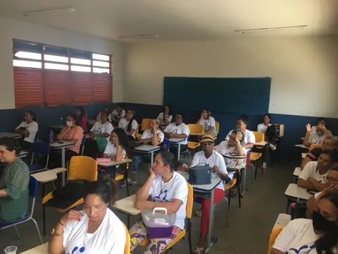 Aula e palestra de empreendedorismo no Centro Educacional 416, foto 11