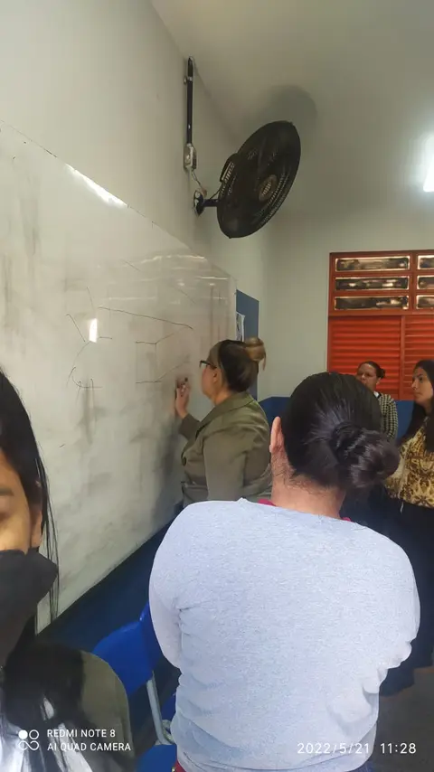 Aulas de beleza no CEM 416, 21 de maio, foto 16